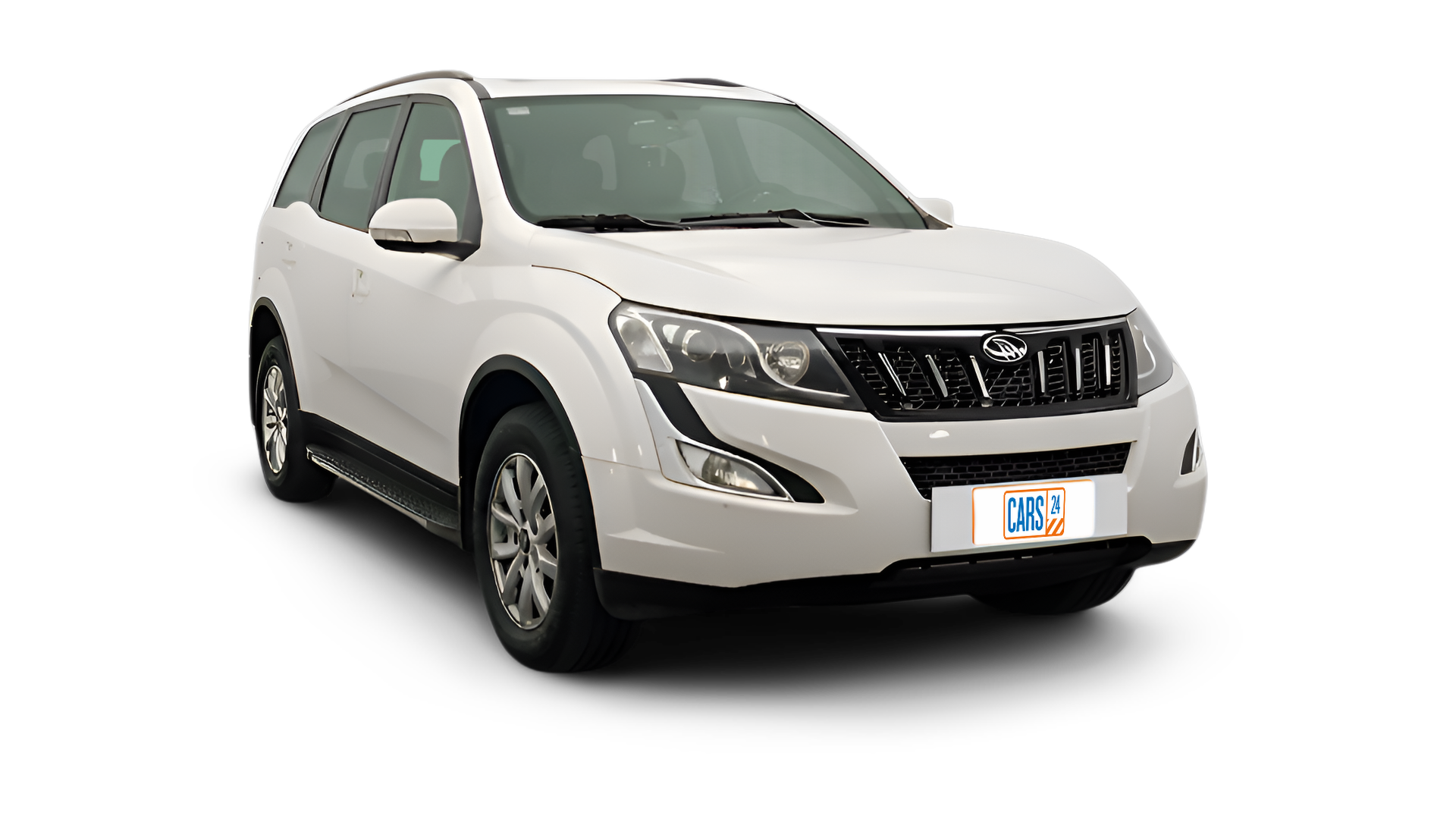 Mahindra XUV500-img